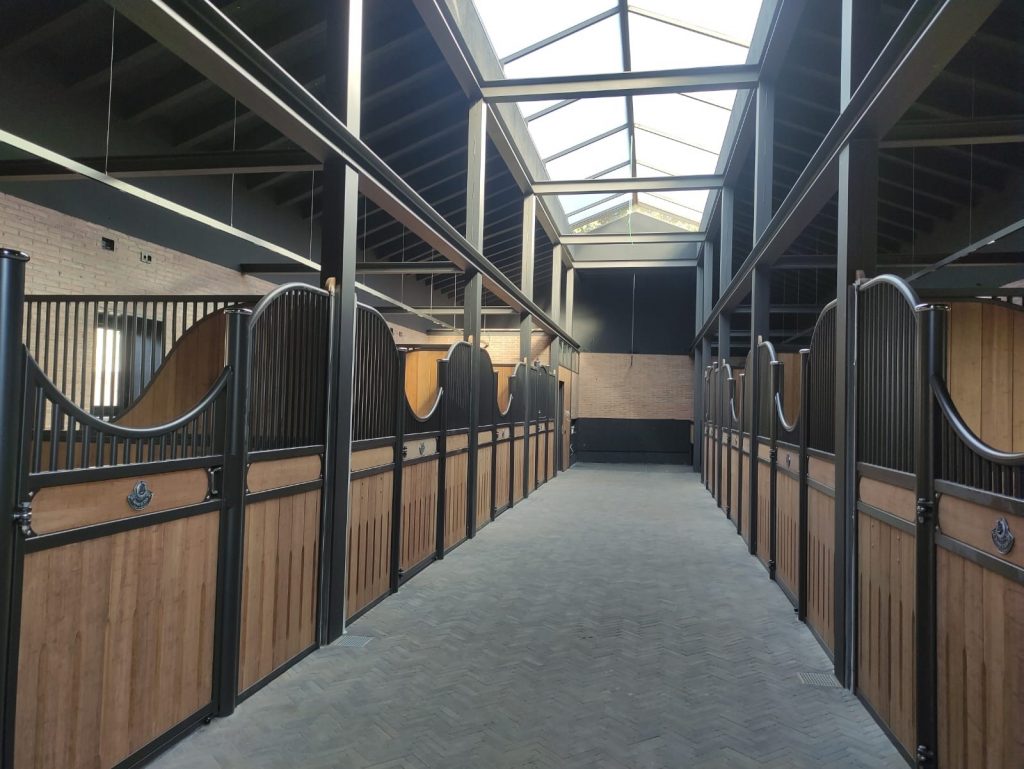 colaboración en hipica viladecans